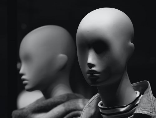grayscale photo of mannequin head