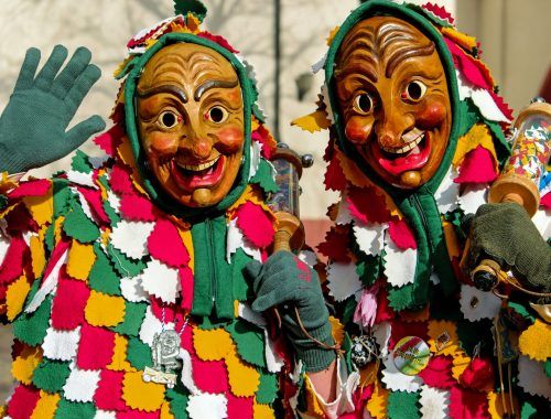 adorable art carnival carved